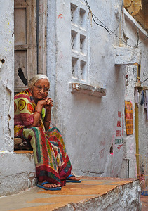 Old Lady at Jaiselmer Fort 