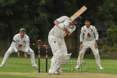 Middle Stump Gone